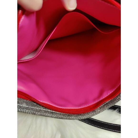 Dollruma Bangkok Messenger Bag - Picture 3 of 3